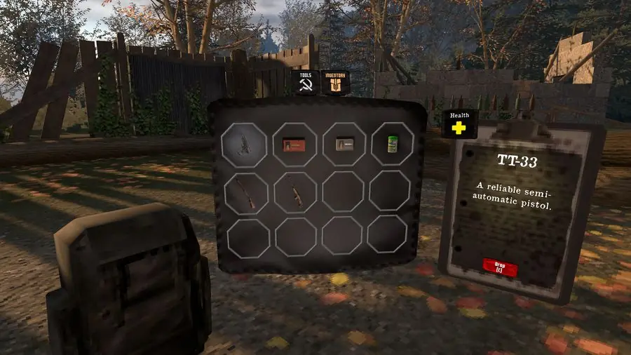 The Iron Blight grid inventory open, showing a backpack, item slots and a TT-33 description card